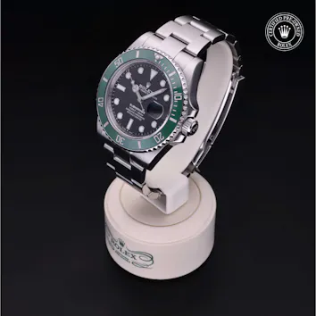 Gallery image 2 for Submariner