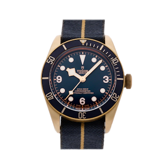 Vertical Heritage Black Bay Bronze Bucherer Blue