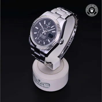 Gallery image 2 for Sky-Dweller