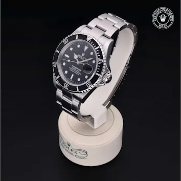 Gallery image 2 for Submariner Date
