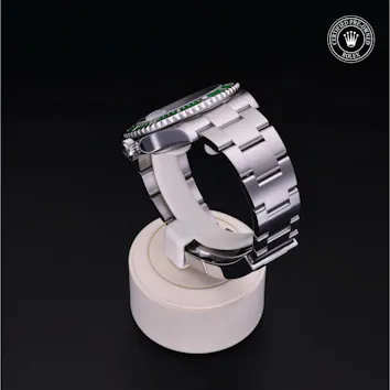 Gallery image 3 for Submariner