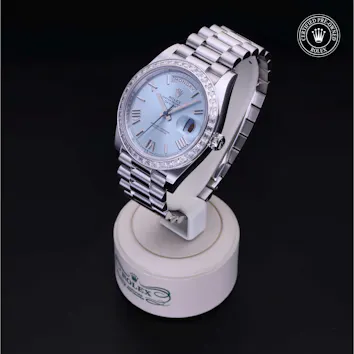 Gallery image 2 for Day-Date