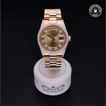 Gallery image 1 for Day-Date